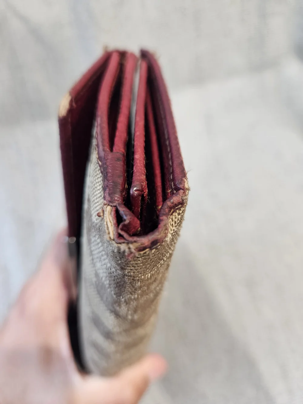 AUTHENTIC Gucci Wallet - Picture 11 of 14